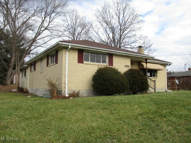 Property Photo: 12632 State Route 45 OH 44432