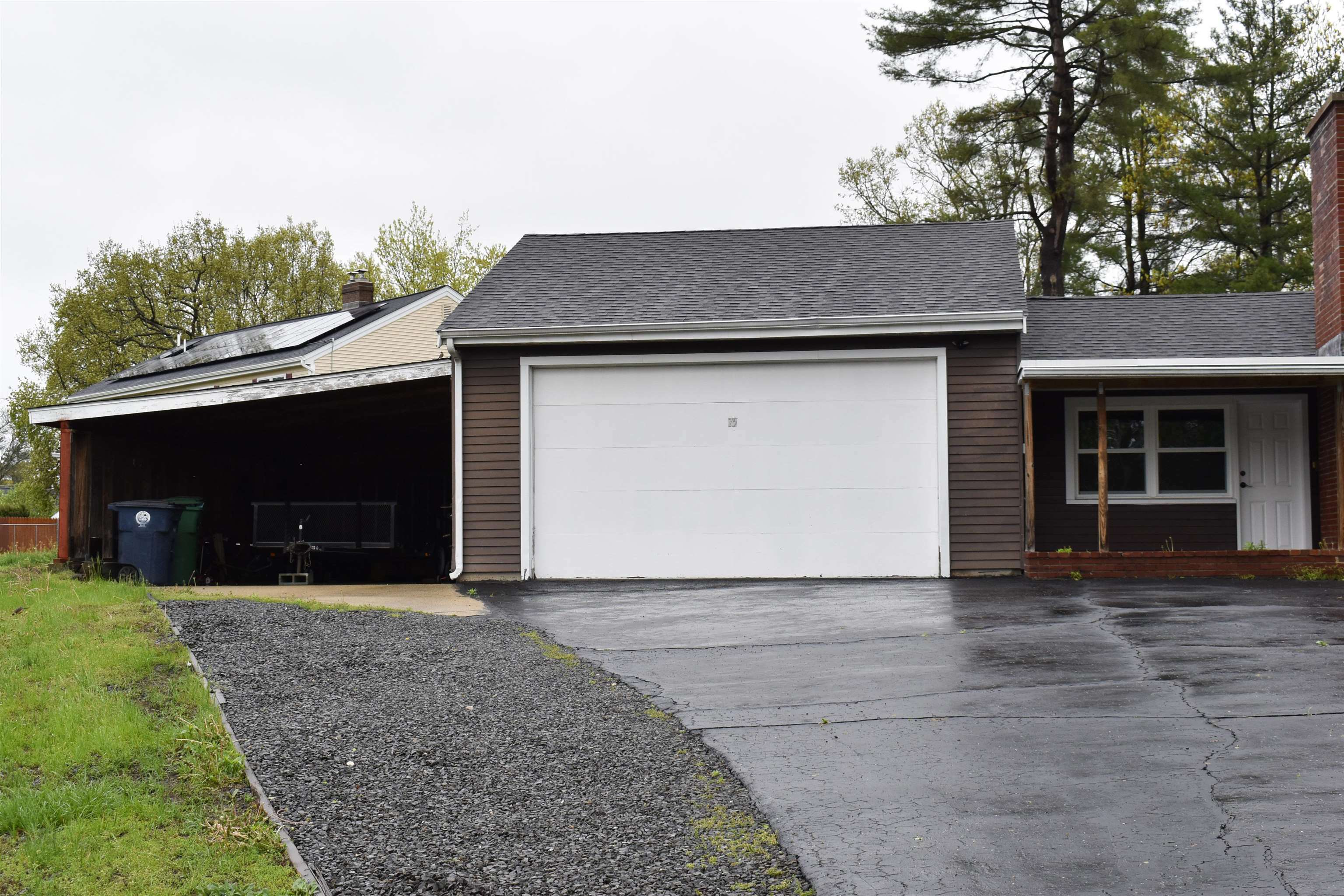 Property Photo: 75 Forest Park Drive NH 03060
