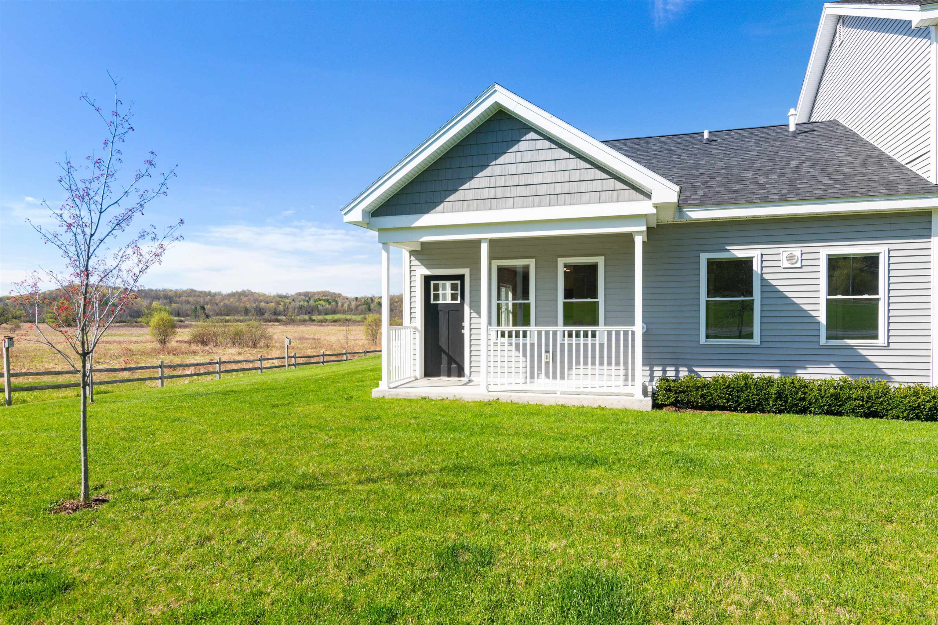 Property Photo:  39 Clover Lane  VT 05461 