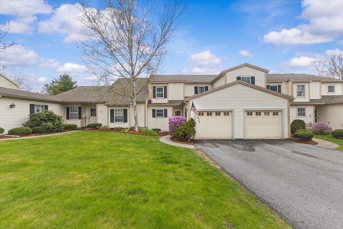 Property Photo: 7 Cardinal Lane VT 05452