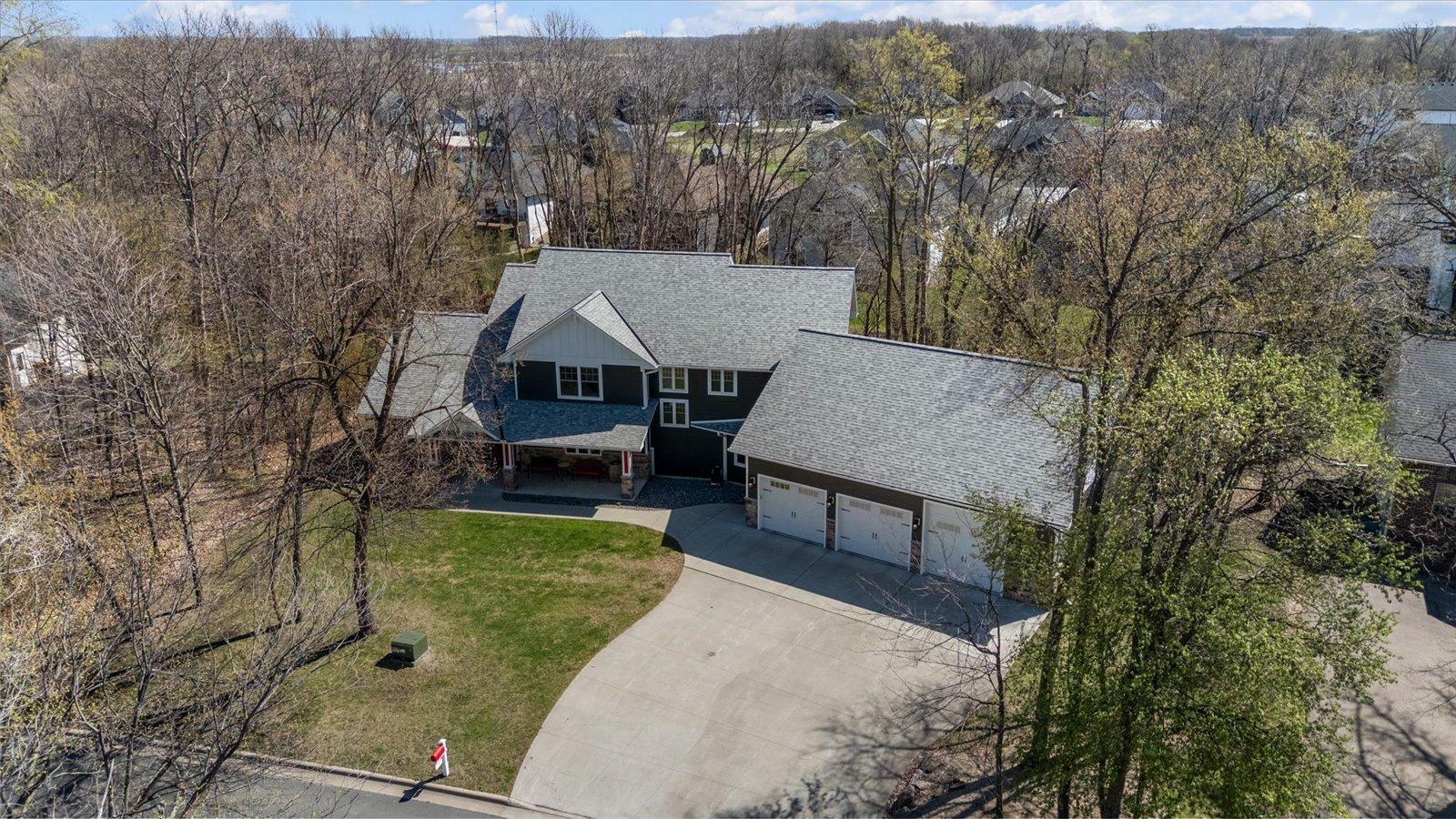 Property Photo: 701 Chalupsky Avenue SE MN 56071