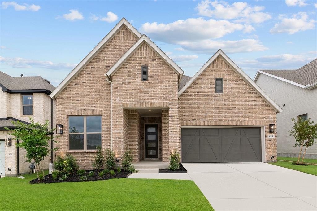 Property Photo:  606 Lundy Lane  TX 76063 