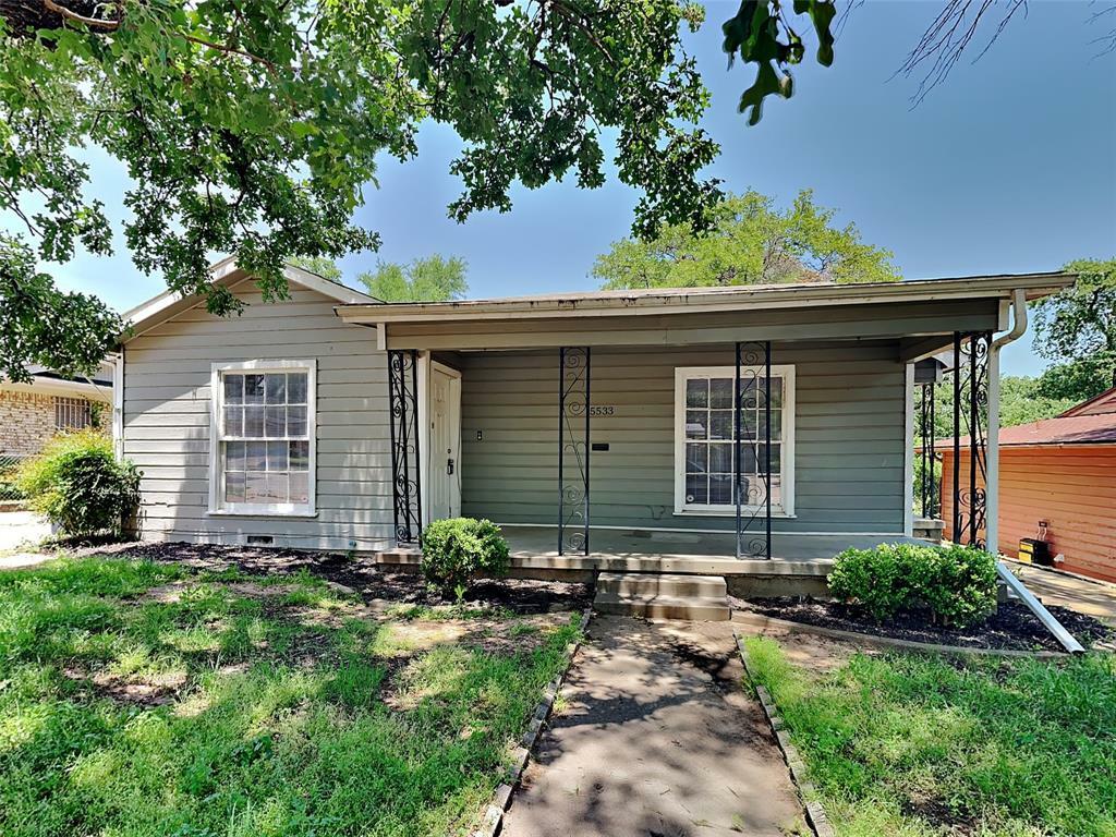 Property Photo: 5533 Wainwright Drive TX 76112