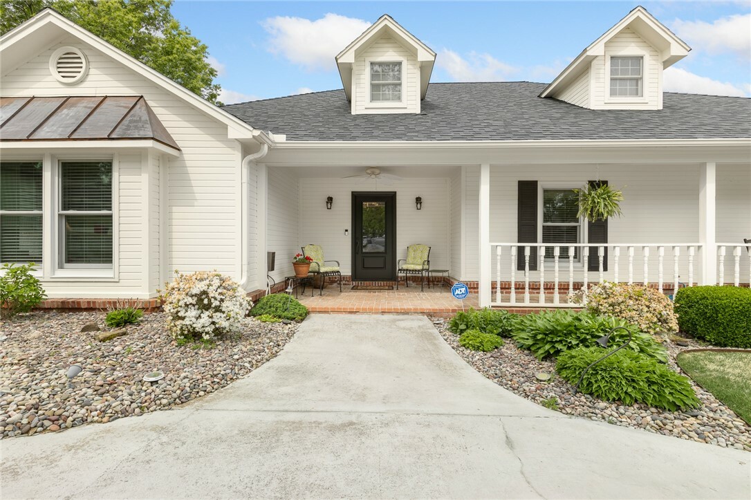 Property Photo: 4402 Bogey Drive AR 72764