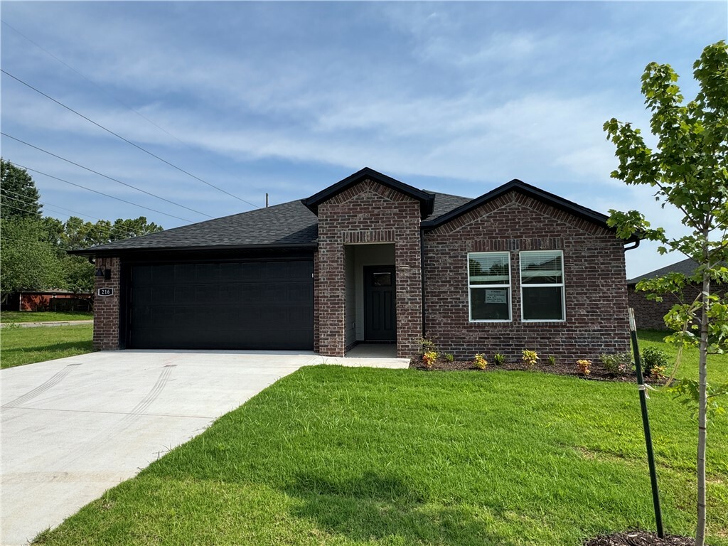 216 Collie Avenue  Lowell AR 72745 photo