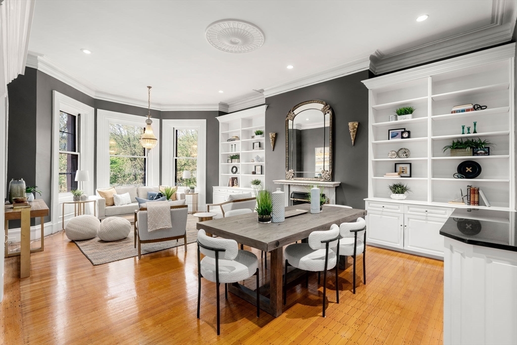 Property Photo: 148 Commonwealth Ave 301 MA 02116