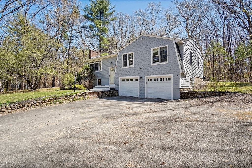 Property Photo: 312 Nashua Rd MA 01450