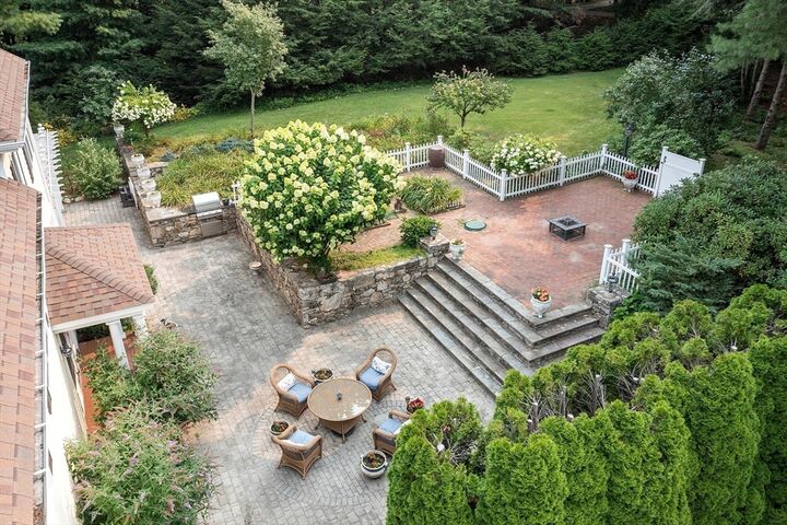 Property Photo:  208 Millwood St  MA 01701 