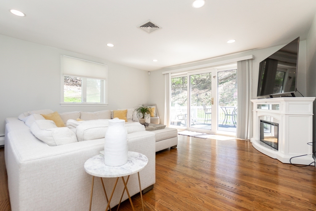 Property Photo:  9 Oran Circle  MA 01960 