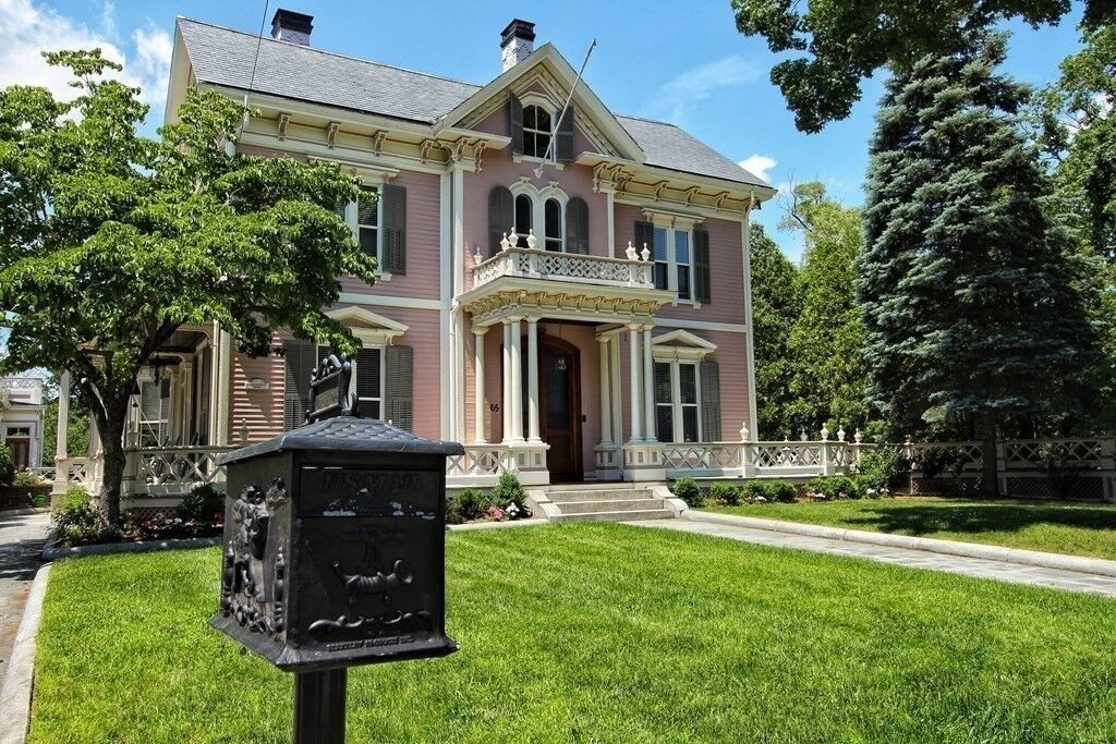 Property Photo:  65 Central St  MA 01810 