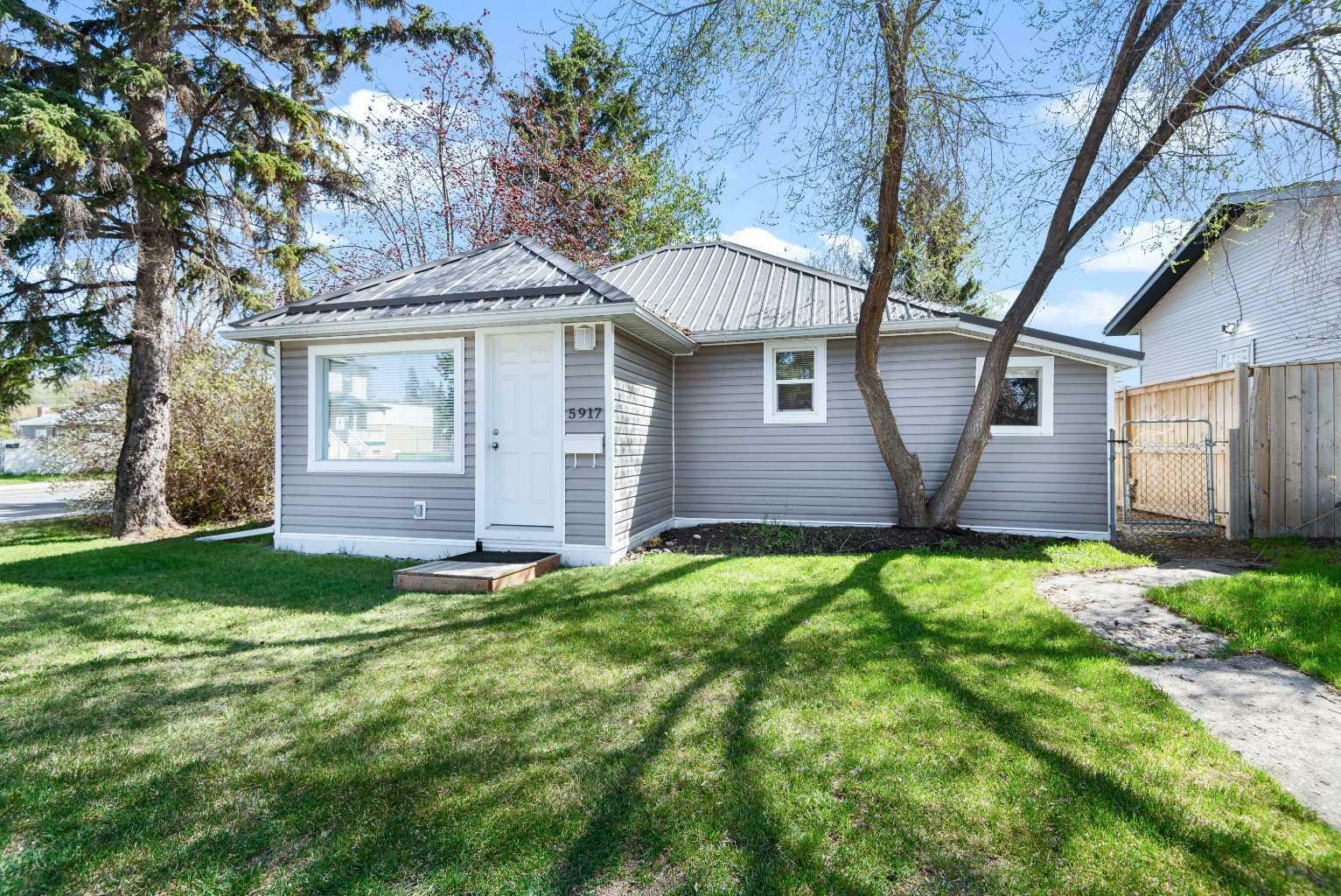 Property Photo: 5917 57 Avenue AB T4N 4S6