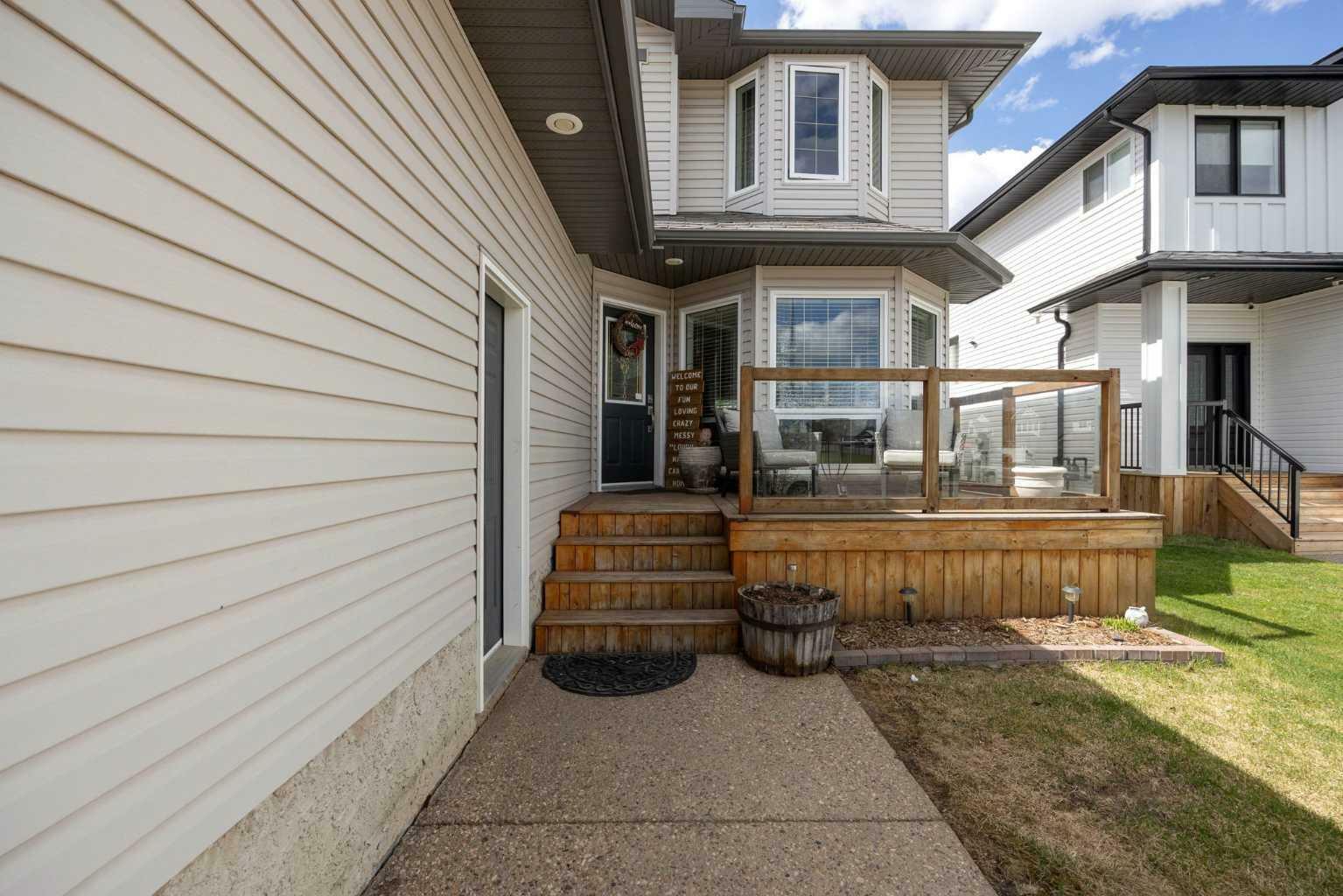 Photo de la propriété: 327 Williams Drive AB T9K 2A9