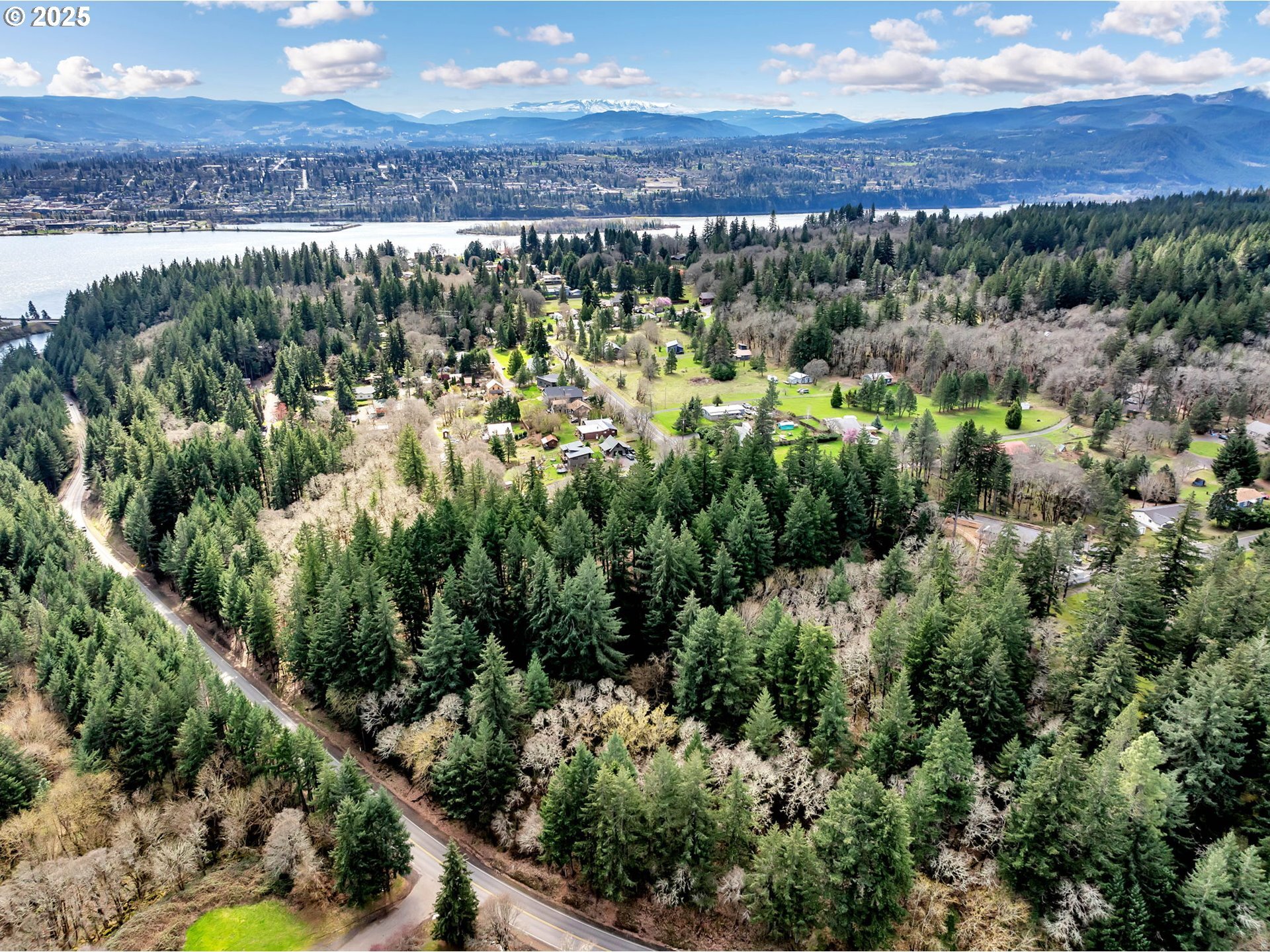 Property Photo: 0 Cook Underwood Rd WA 98651