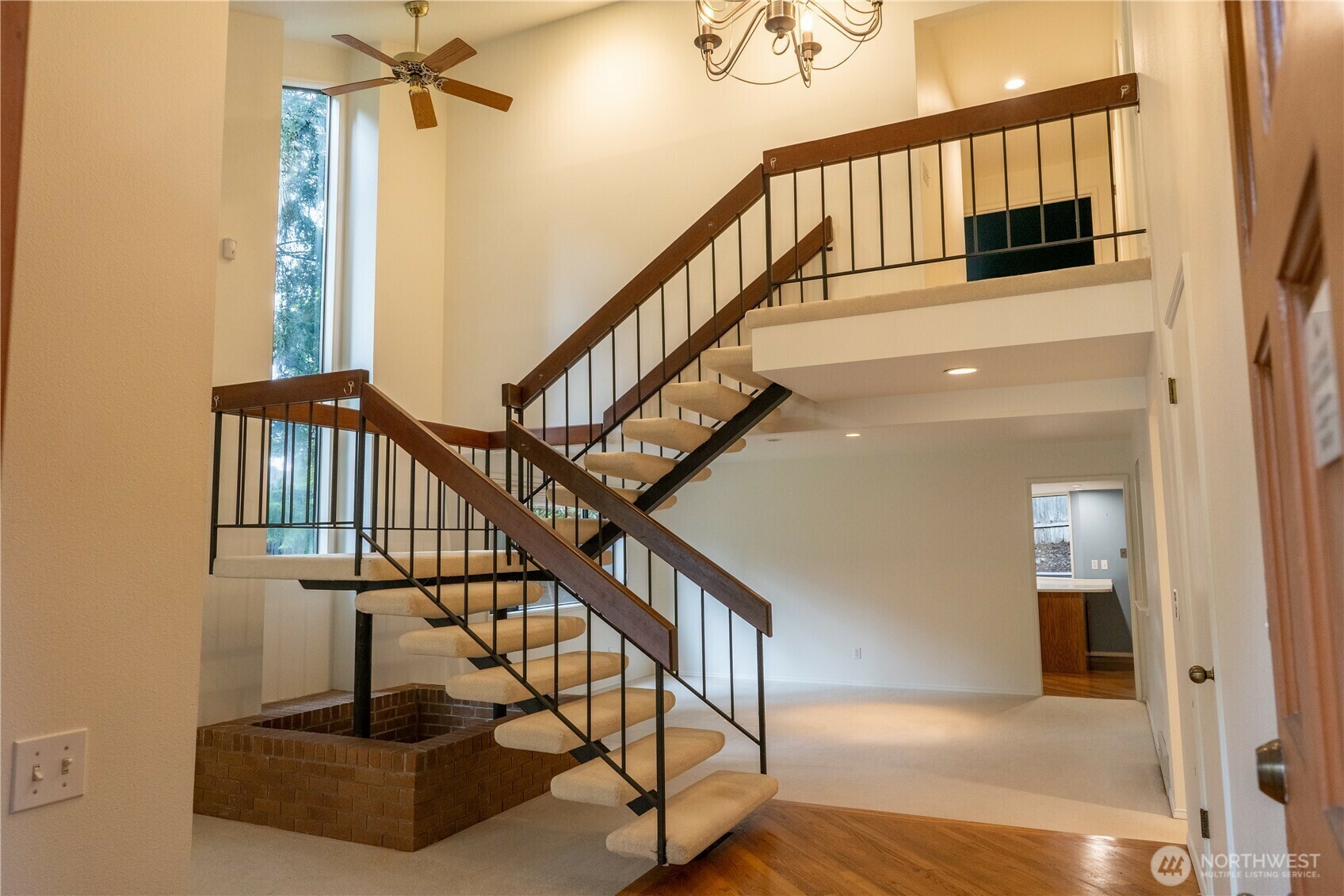 Property Photo: 5285 Highland Drive WA 98006