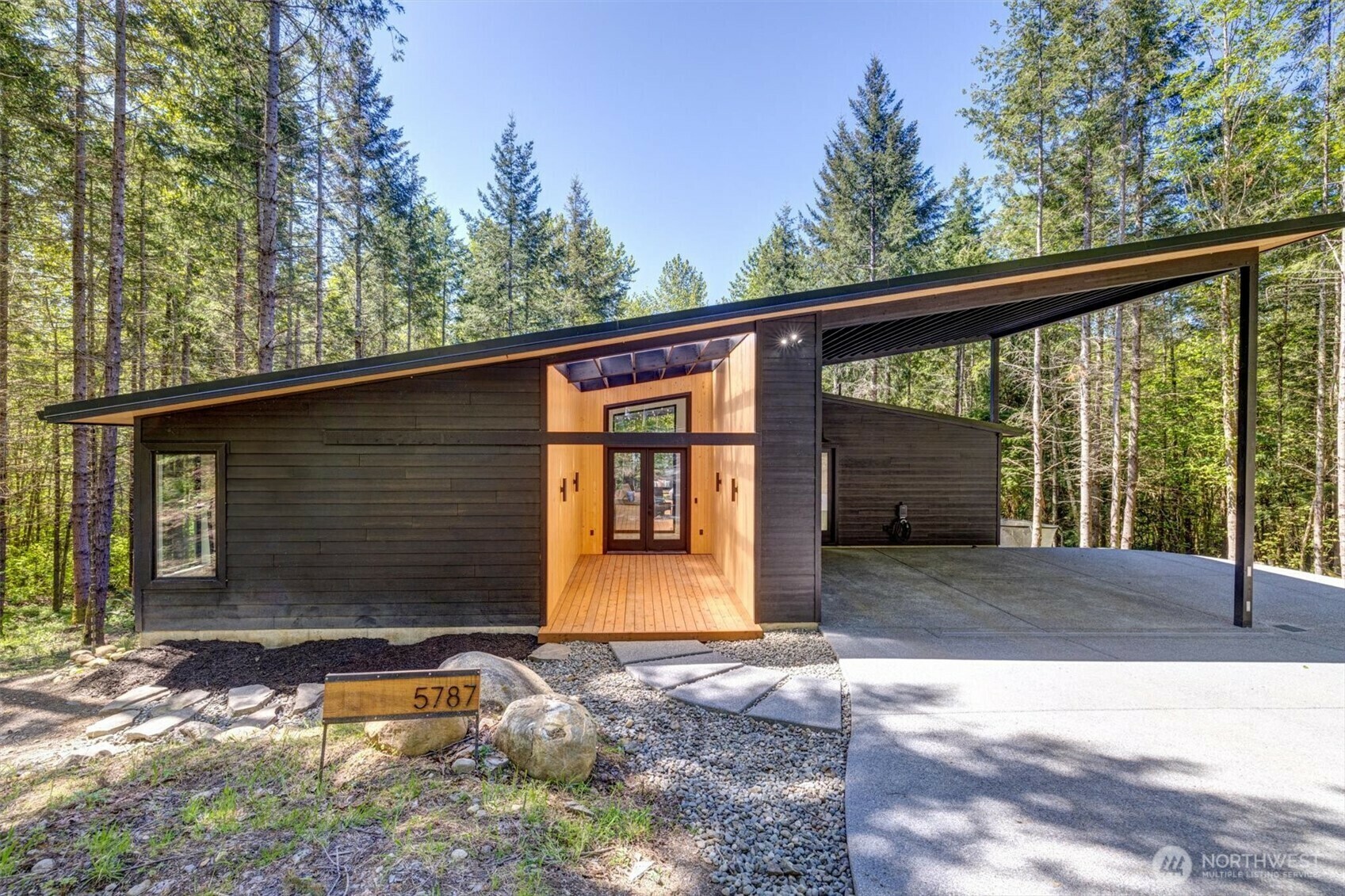 Property Photo: 5787 296th Avenue SE WA 98050