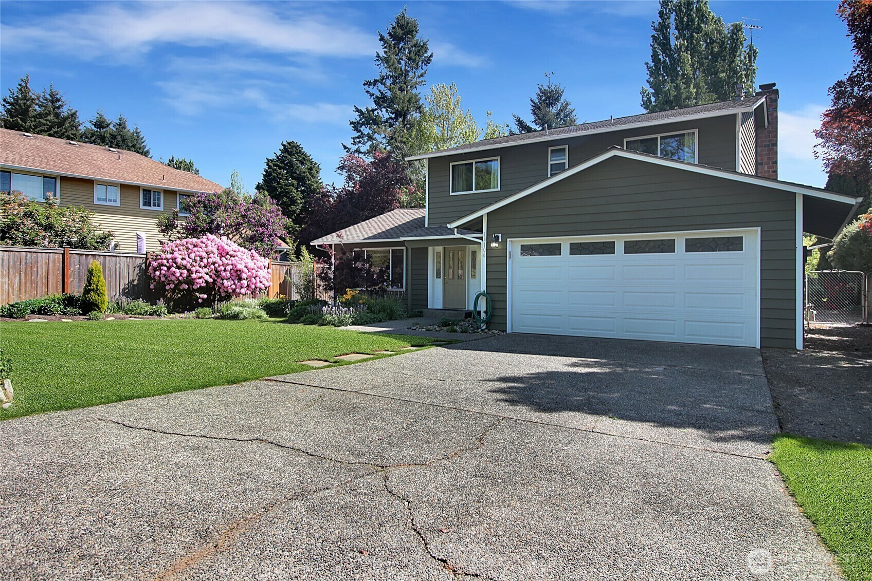 Property Photo: 14106 101st Place NE WA 98034