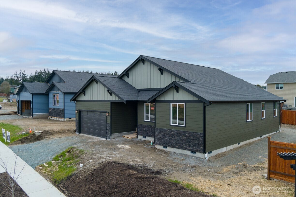 Property Photo: 883 NW Shire Street WA 98277