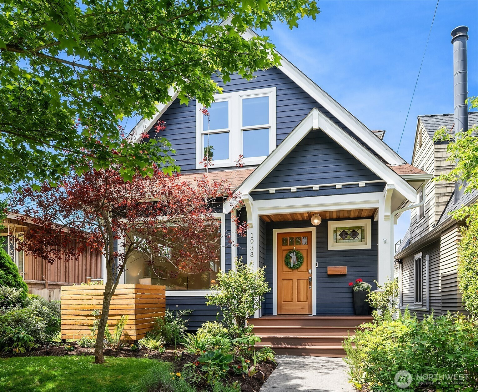 Property Photo: 1933 4th Avenue W WA 98119