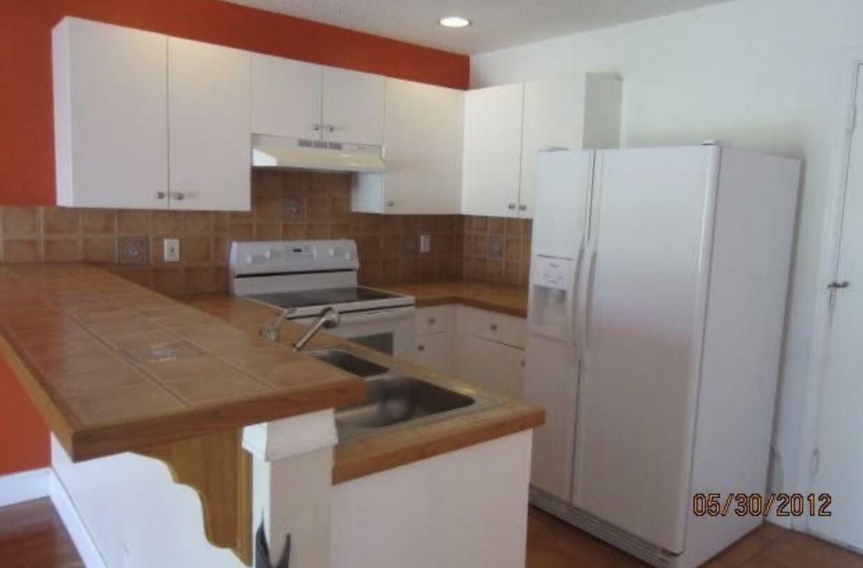 Property Photo: 5267 Pine Meadows Road FL 33463