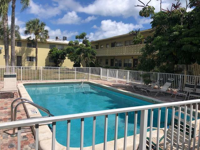 Property Photo: 1310 S Federal Highway 7 FL 33460