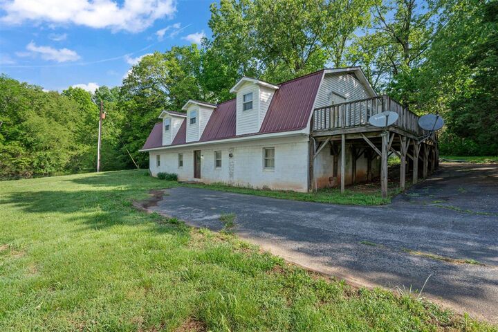Property Photo:  410 Ralph A Young Road  KY 42101 