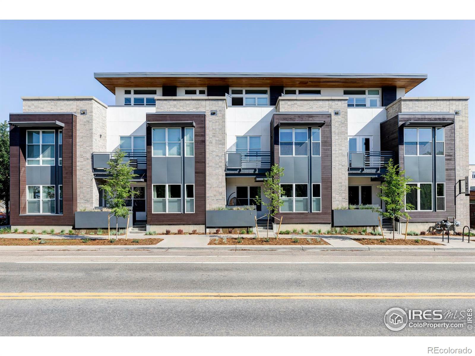 Property Photo: 1707 Walnut Street 104 CO 80302