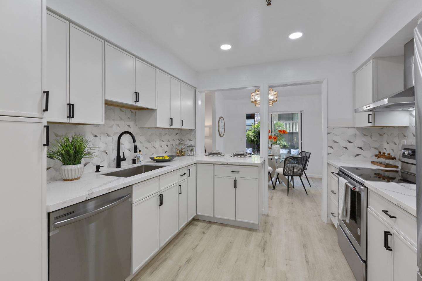 Property Photo: 49 Showers Drive K427 CA 94040
