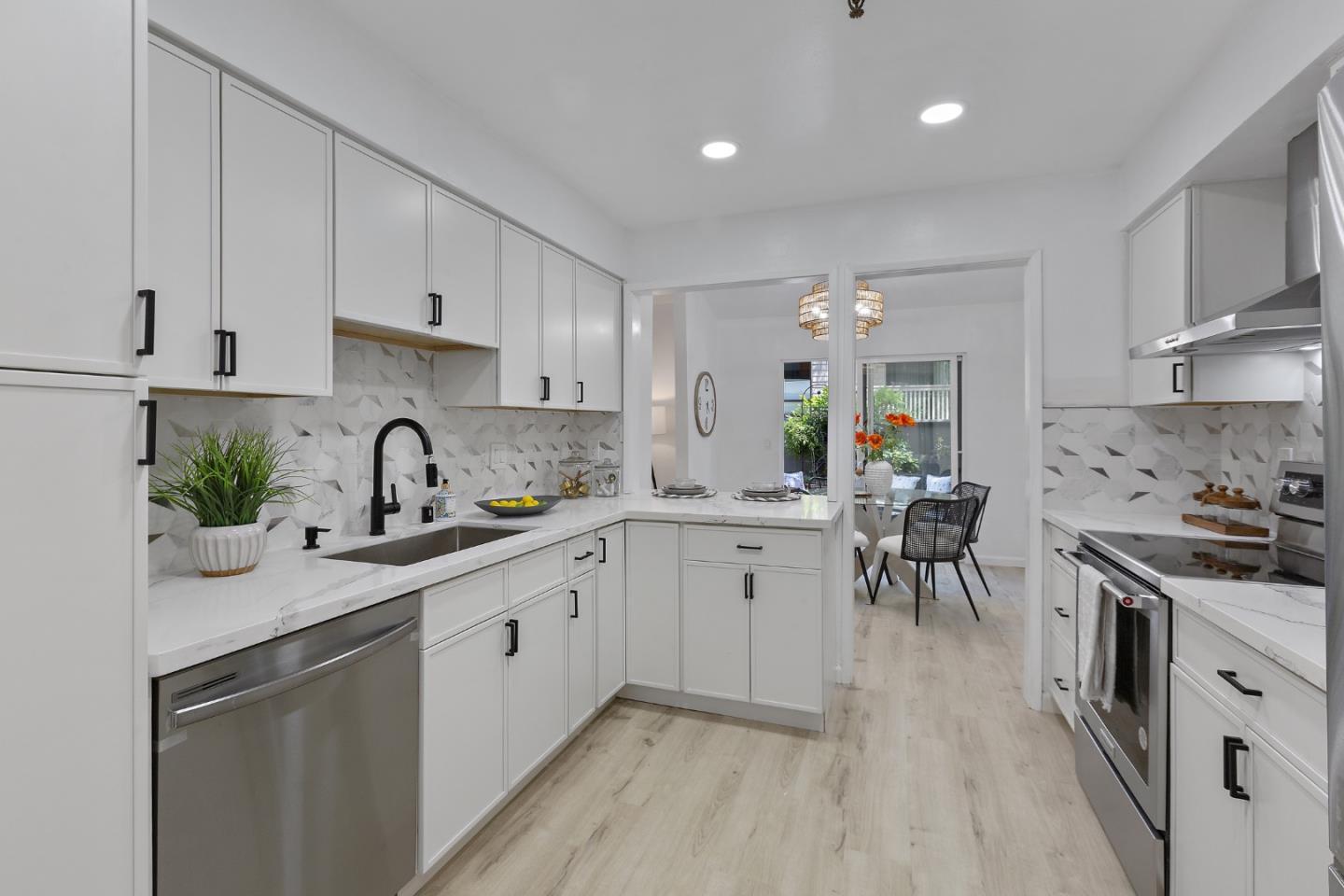 Property Photo: 49 Showers Drive K427 CA 94040