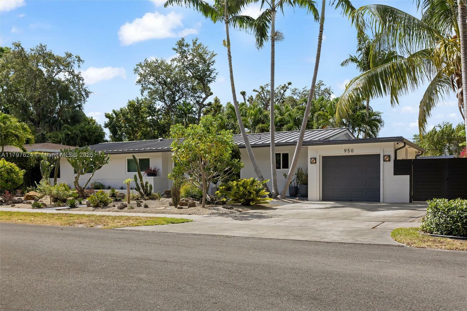 Property Photo: 950 NE 88th St FL 33138
