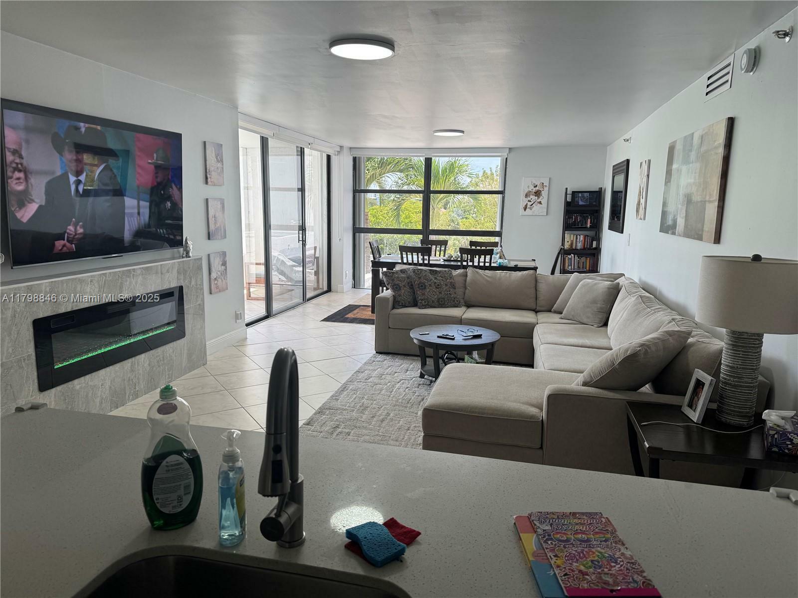 Property Photo: 20355 NE 34th Ct 428 FL 33180
