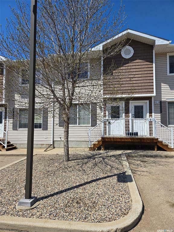 1621 First Street 4  Estevan SK S4A 2X4 photo