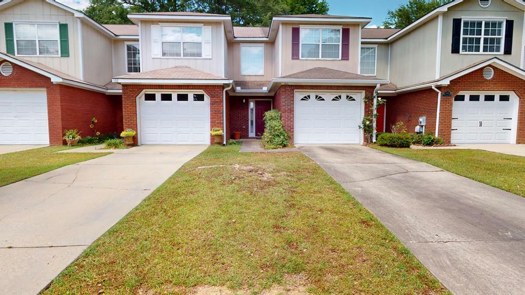 Property Photo: 166 Candle Brook Dr AL 36303