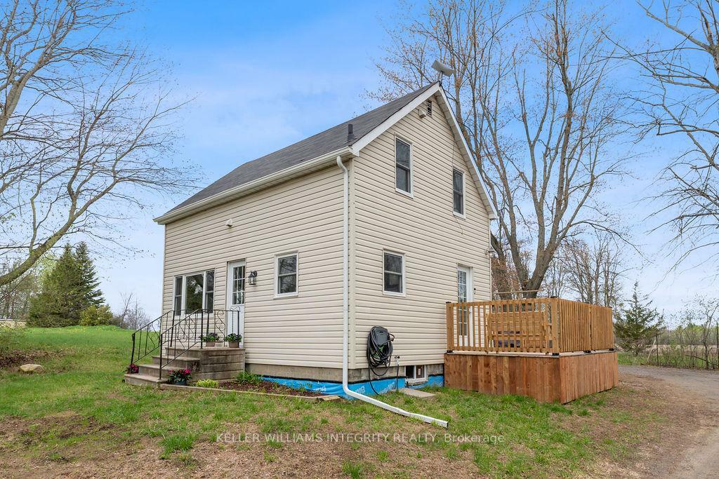 Property Photo: 2875 Donnelly Drive ON K0G 1J0