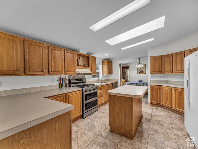 Property Photo: 679 Percival St 265 UT 84054