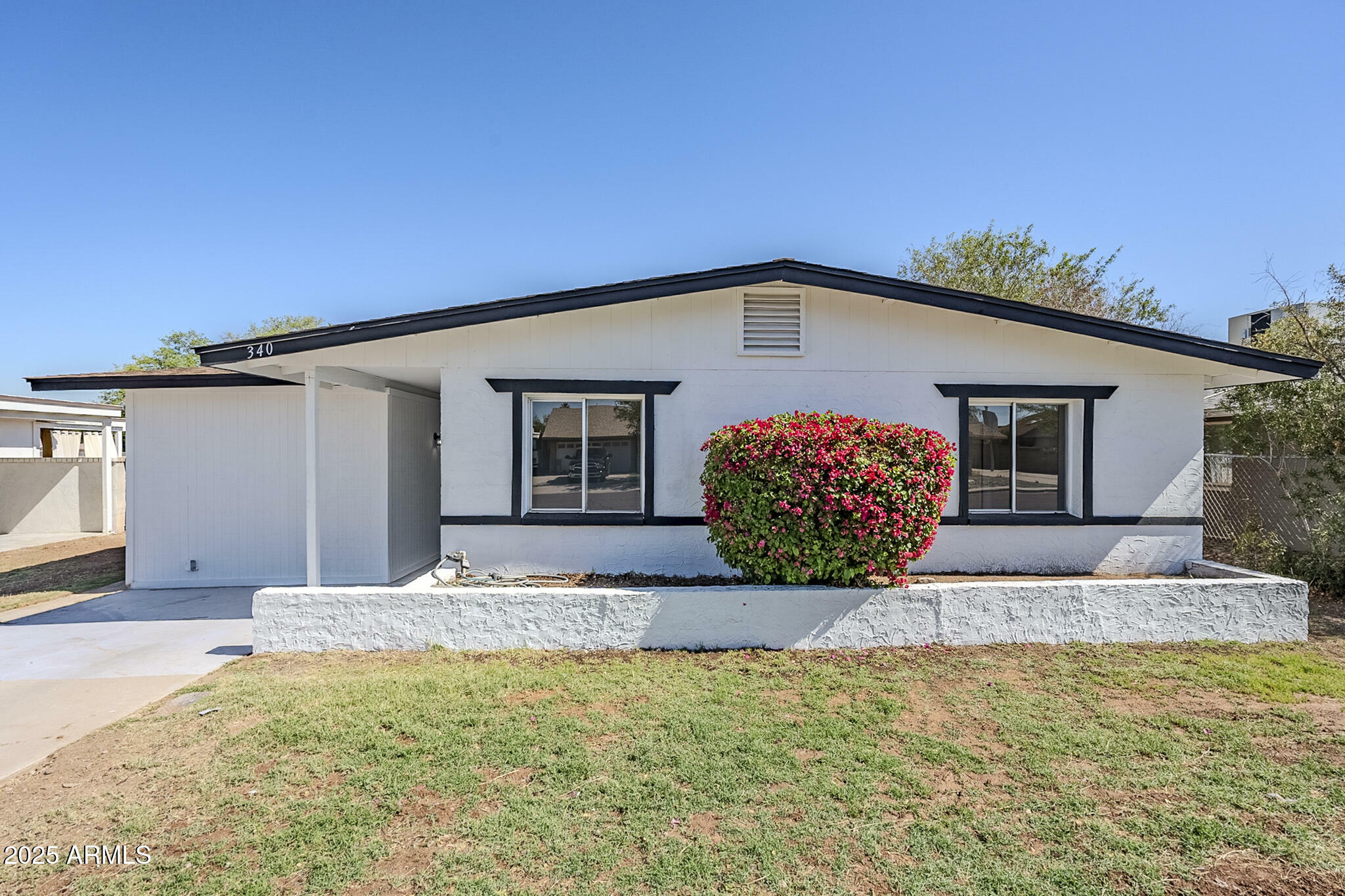 340 W Riviera Drive  Tempe AZ 85282 photo