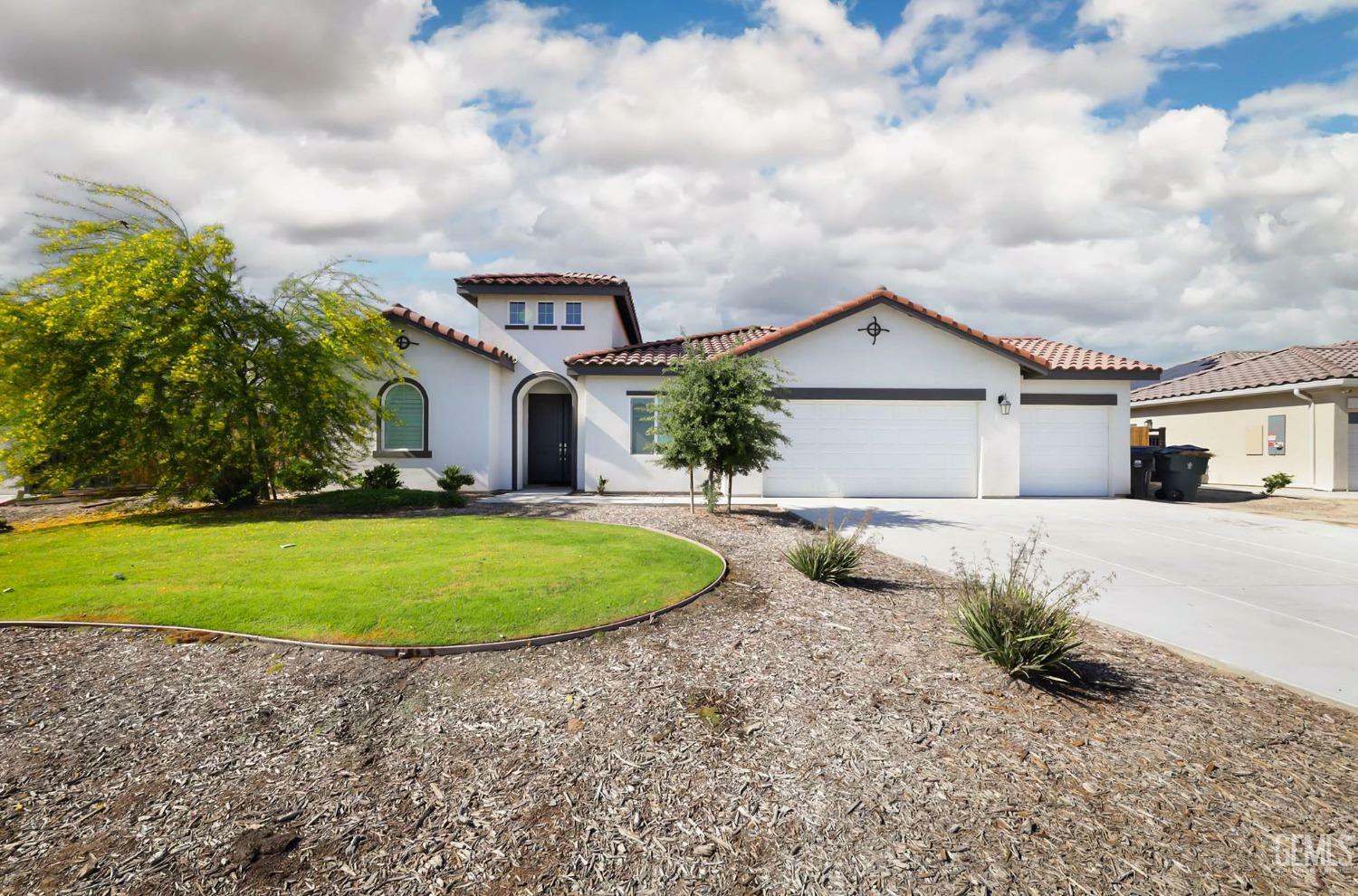 Property Photo: 4414 Coal Rock Court CA 93313