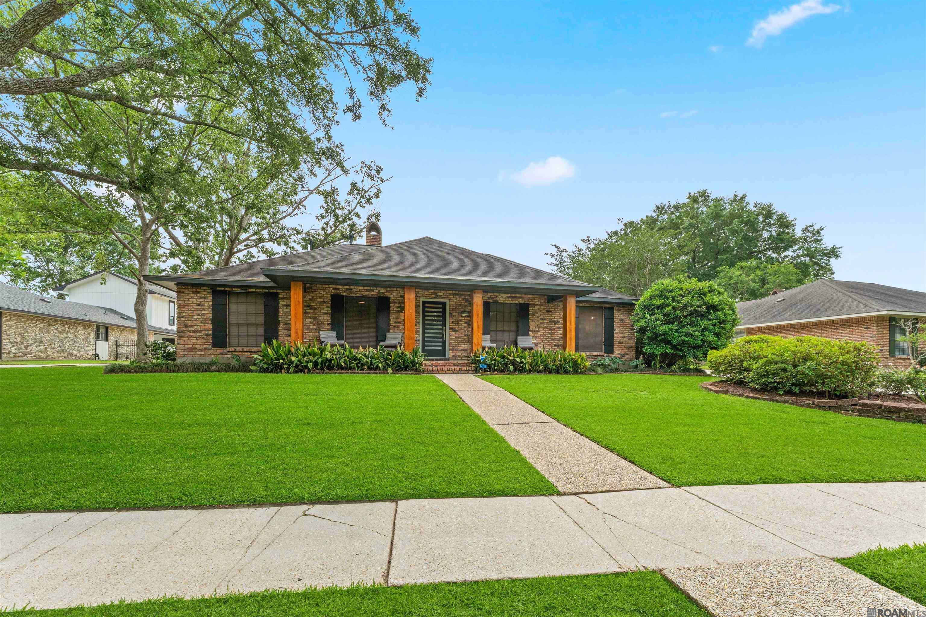 Property Photo: 6017 Hickory Ridge Bl LA 70817