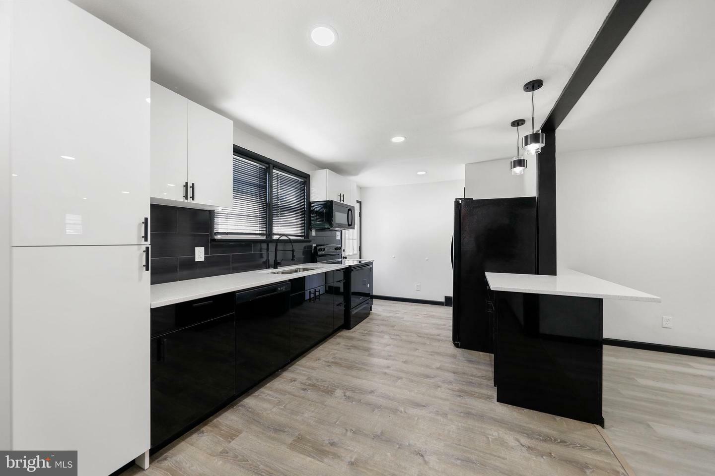 Property Photo: 8 Baldwin Lane NJ 08046