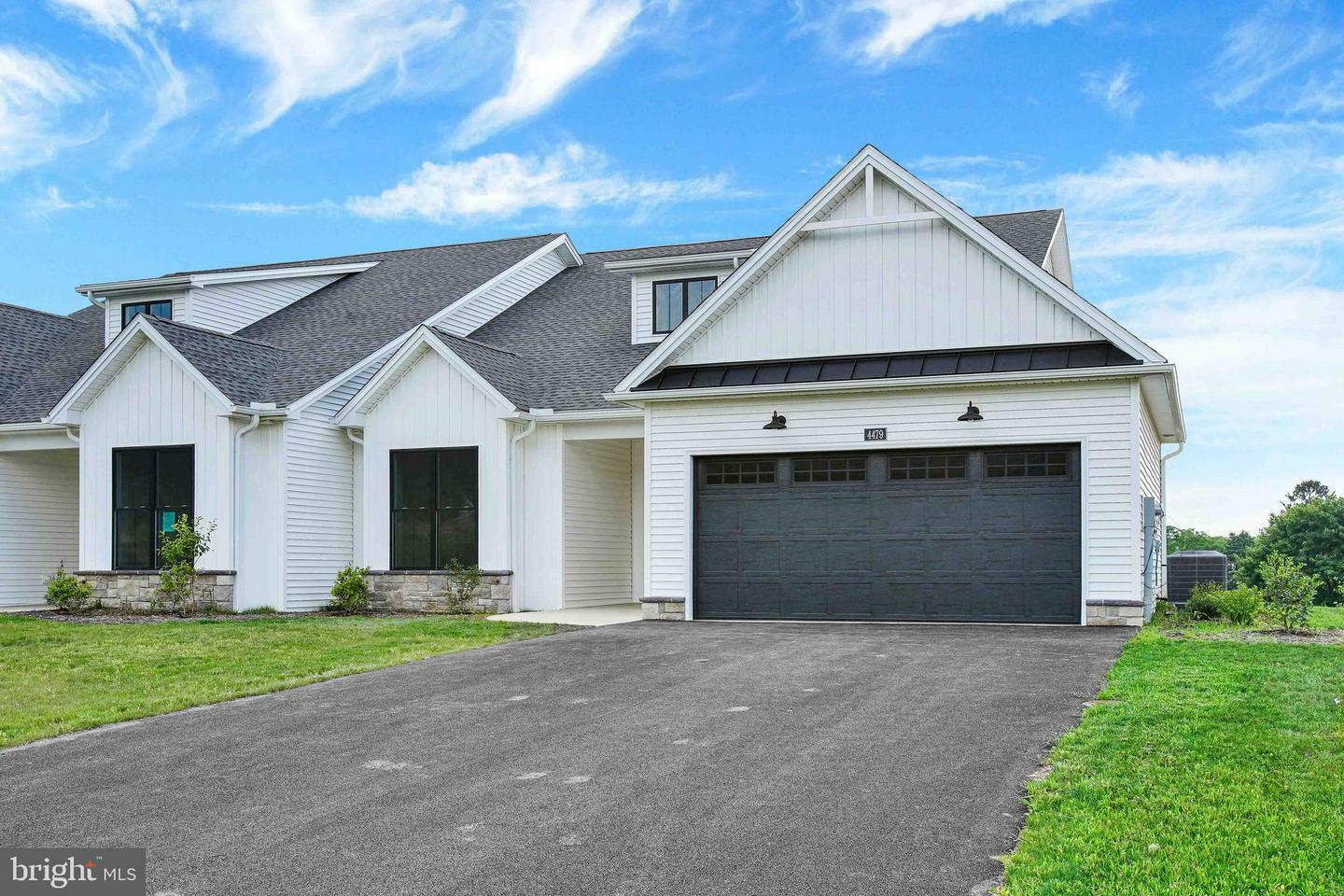 4581 Range Runner Drive  Fayetteville PA 17222 photo