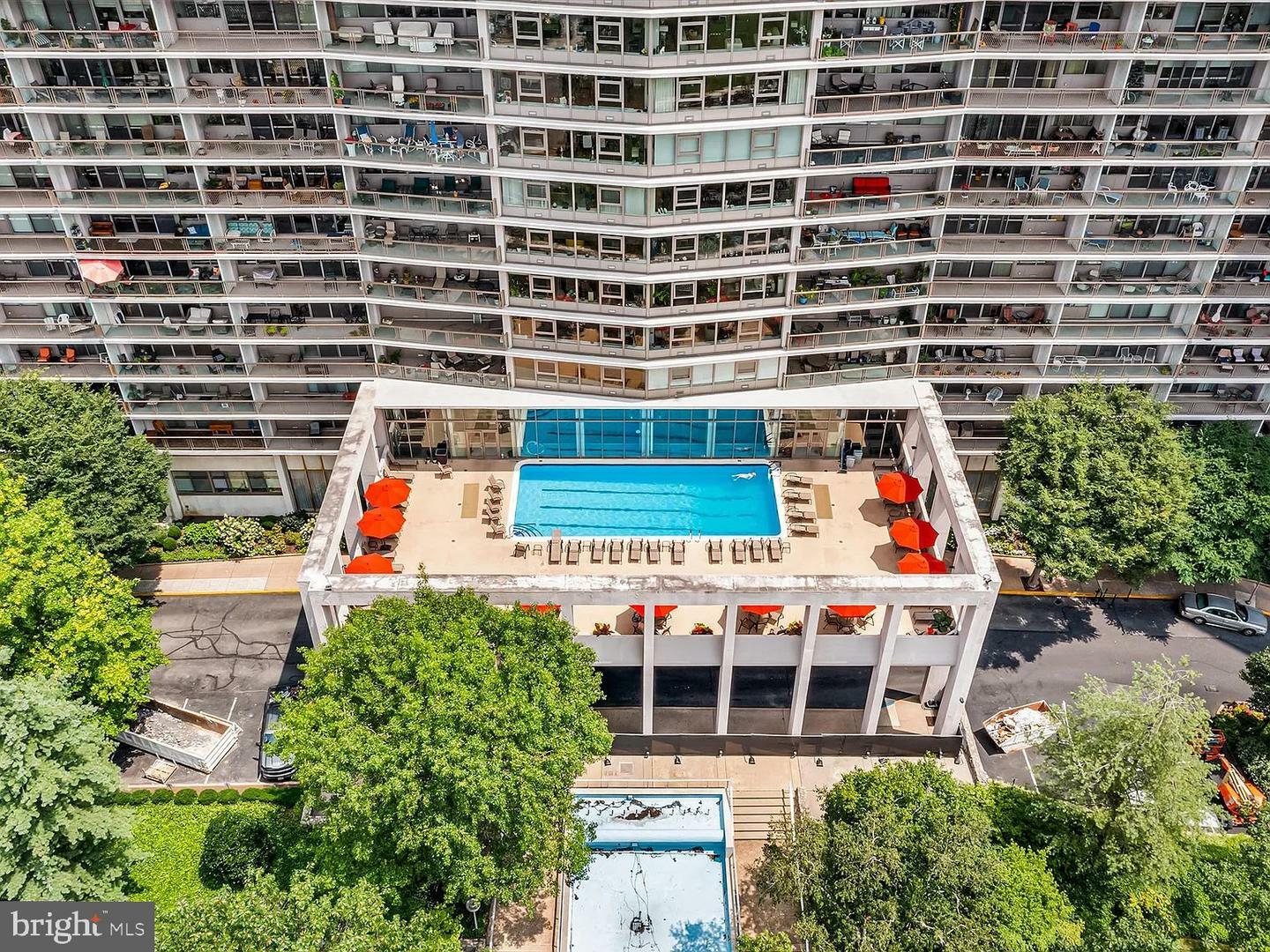 Property Photo: 2401 Pennsylvania Avenue 20B26 PA 19130