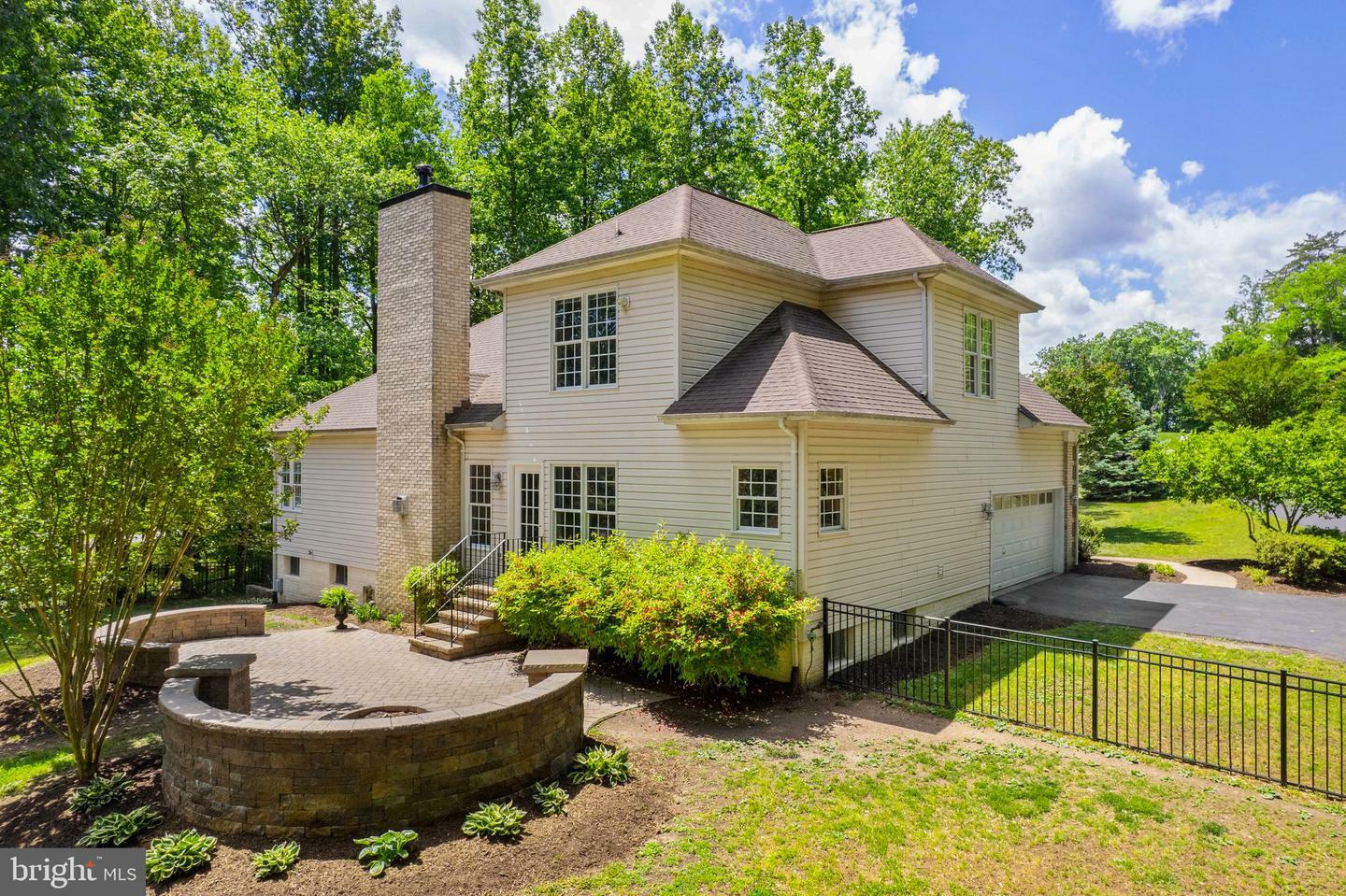Property Photo: 93 Indian View Court VA 22554
