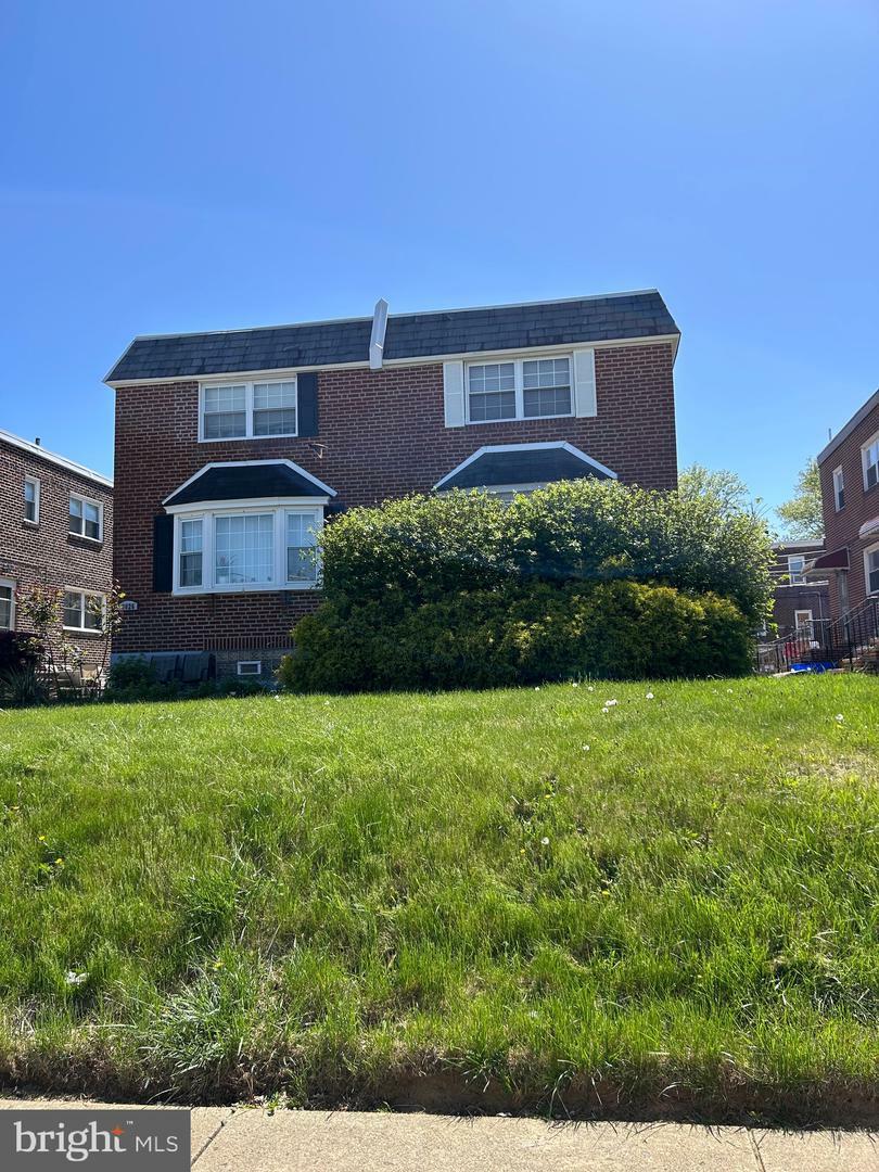 Property Photo: 3024 Guilford Street PA 19152