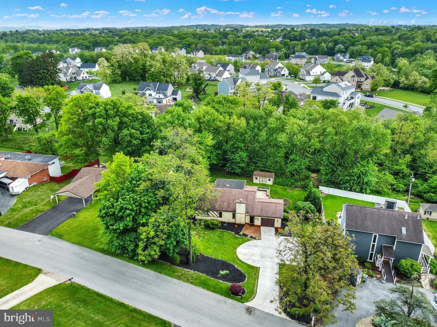 Property Photo: 5337 Windsor Road PA 17112
