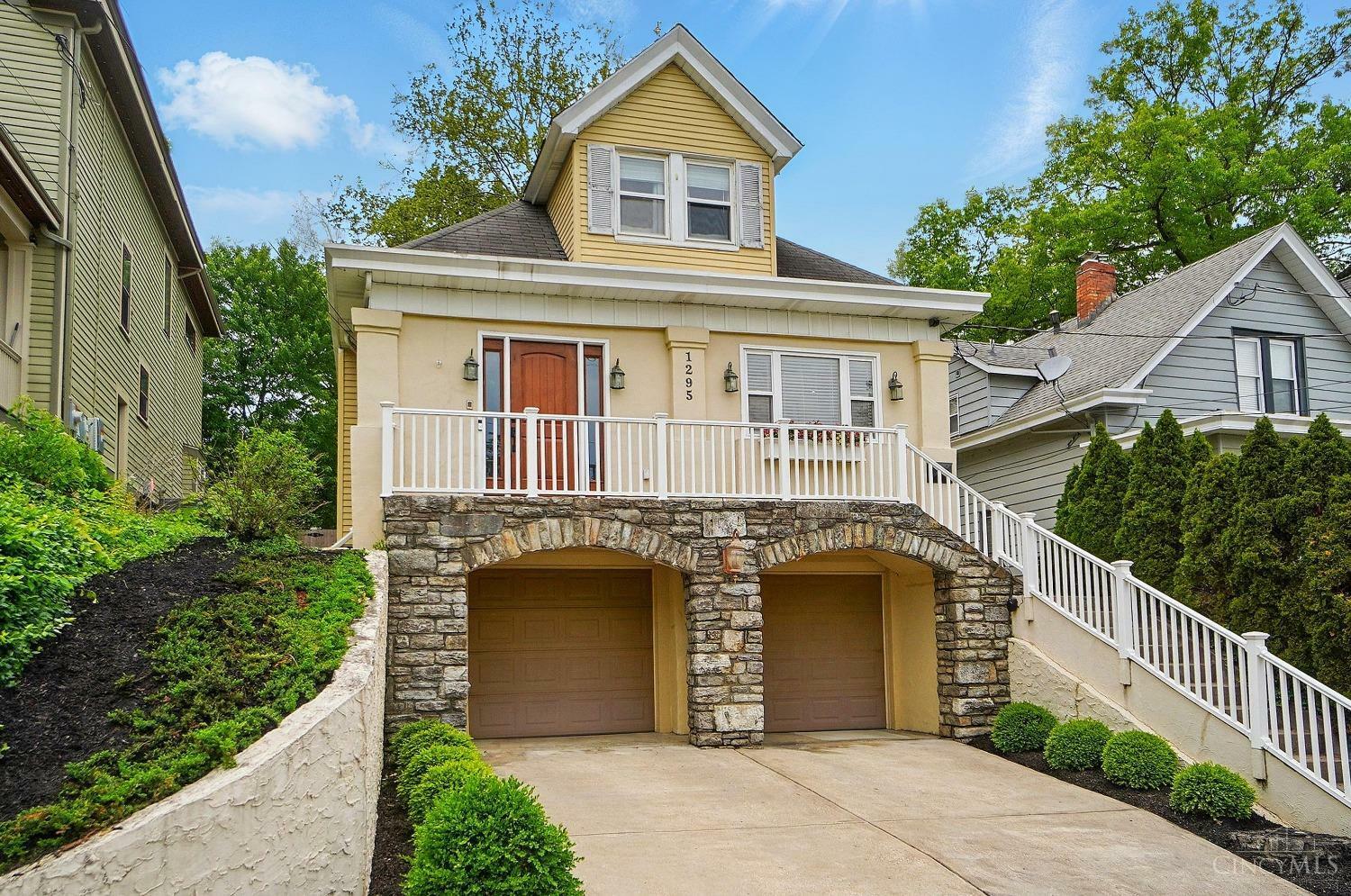 1295 Morten Street  Cincinnati OH 45208 photo