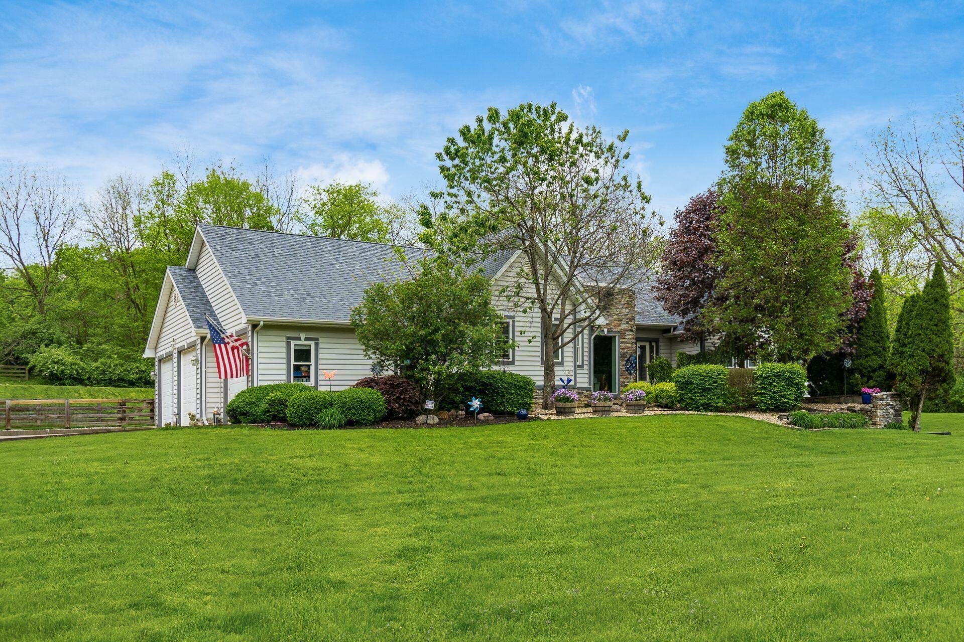 Property Photo: 4950 Olentangy River Road OH 43015