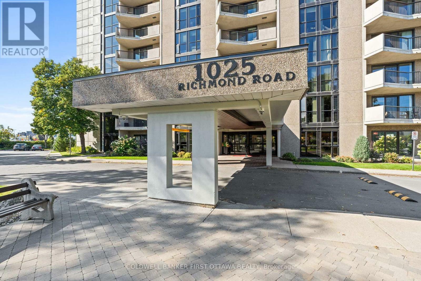 Property Photo: 1025 Richmond Road 607 ON K2B 8G8