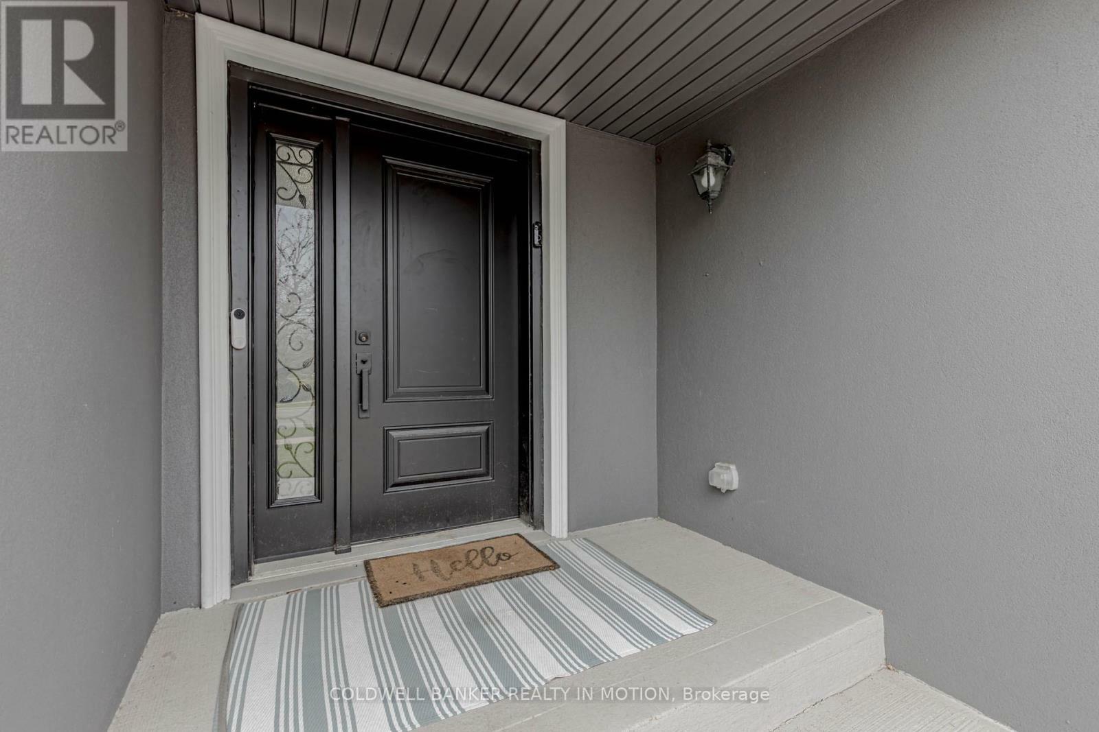 Photo de la propriété: 42 River Glen Blvd Boulevard South ON L6H 5Z6