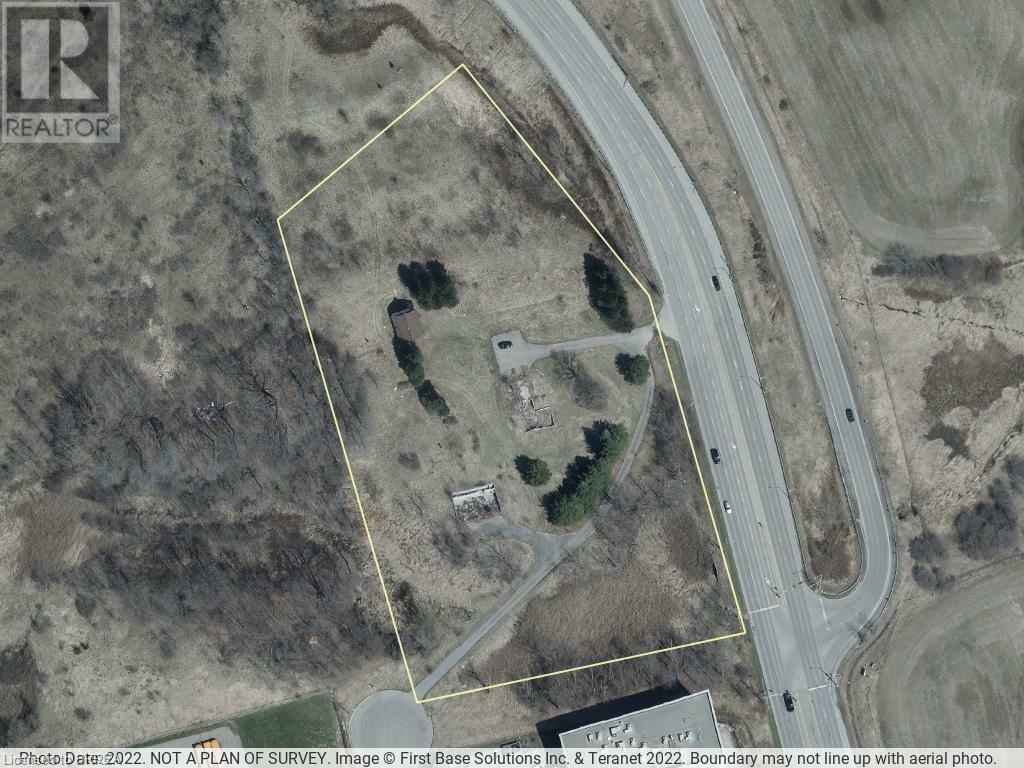 Property Photo:  400 Garden Avenue  ON N3T 5M1 