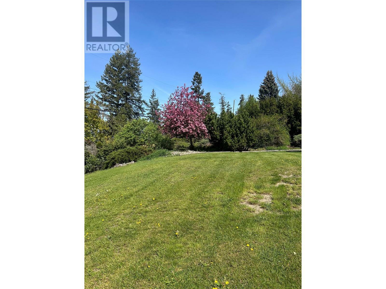 Photo de la propriété: 1850 Lakeshore Road BC V1E 3X7