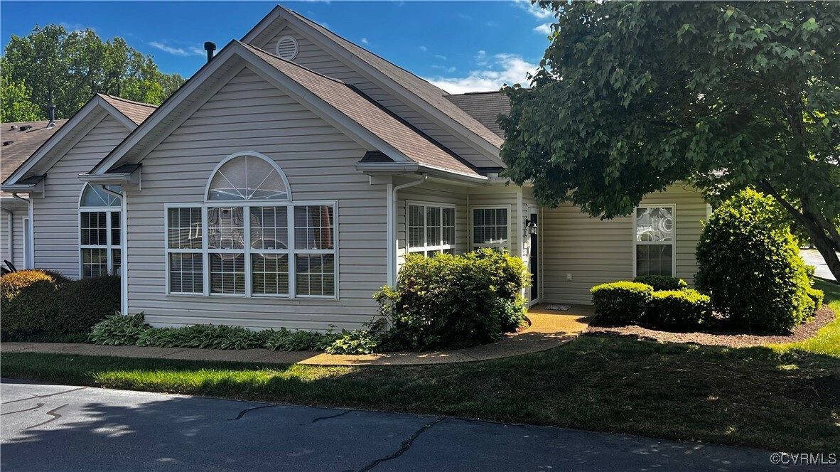 7211 Norwood Pond Court  Midlothian VA 23112 photo